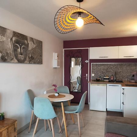 La Perle Marine: Cozy Beachside Apartment with Marina View Sete Exterior photo